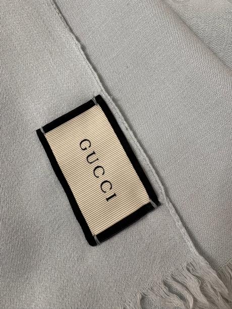 Gucci - modrý šál, 