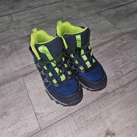 Sportove tenisky, 36