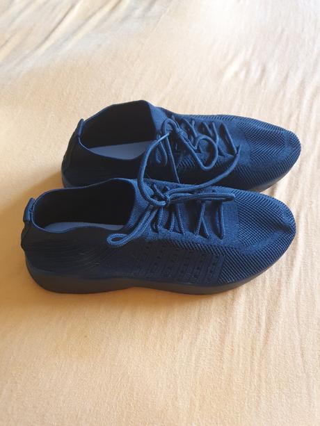 Predám tenisky veľ. 41-nové, 41