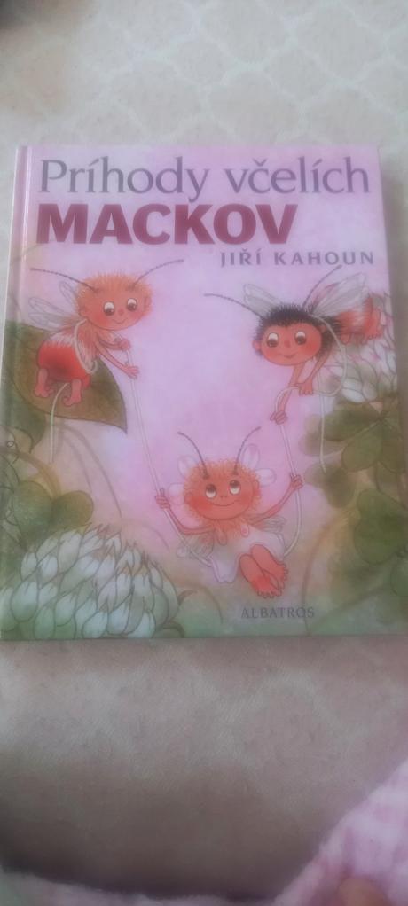 Príhody včelích mackov, 