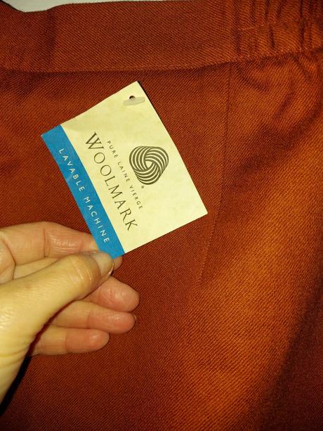 Sukna nova, s vysačkou, xl