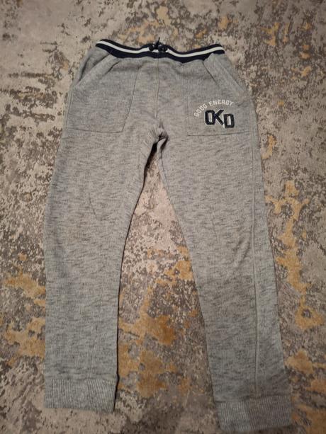 Sede melírovanè tepláky, 152