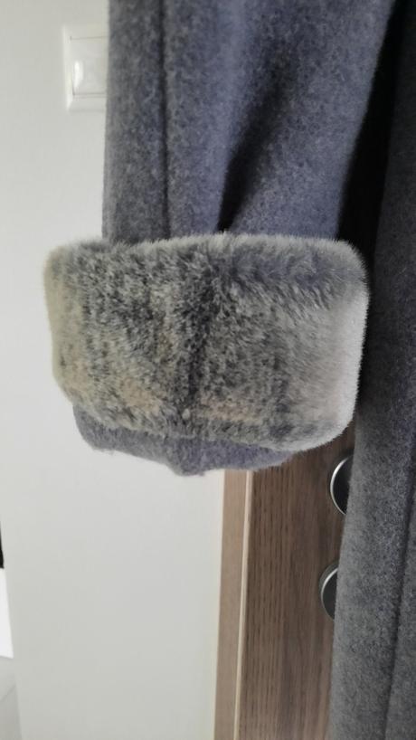 Dámsky kabat s kasmirom, m