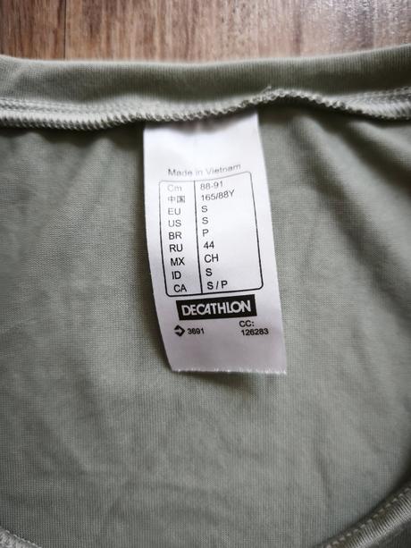Turistické tričko, decathlon,s