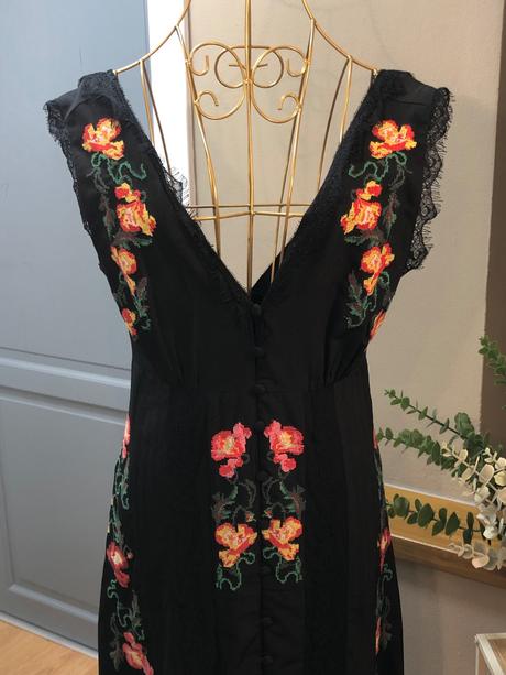 Asos luxusné letné šaty, 38