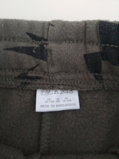Chlapčenské tepláčiky, f&f,92
