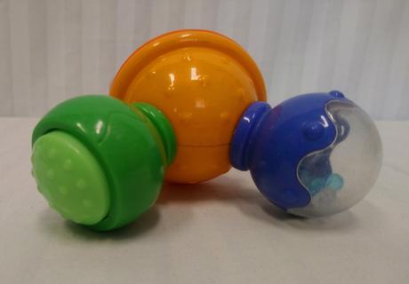 Chicco twist and turn rattle, krútiť a otáčať, 