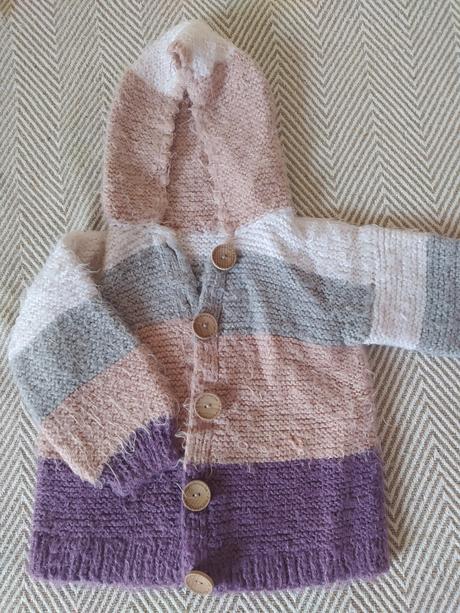 Handmade svetrík, 80