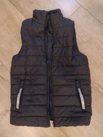 Vesta prešívaná, 146