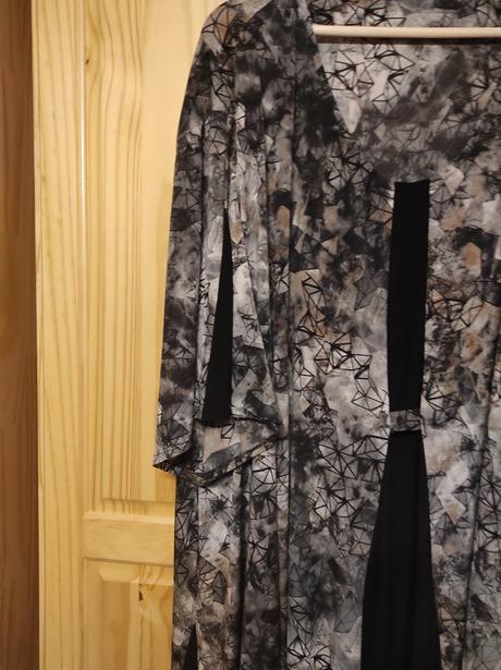 Predám nadrozmernu tuniku, 60