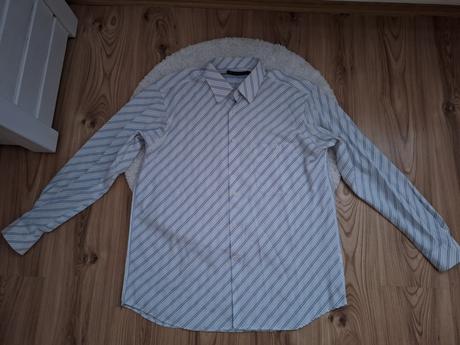 Nádherná košeľa, 43