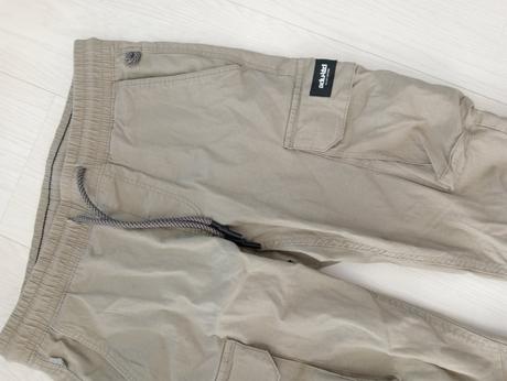 Kapsače nohavice, 30