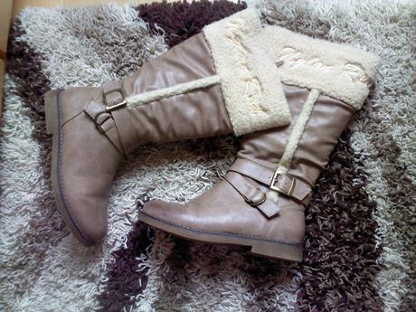 Málo nosené čižmi ccc, deichmann,39