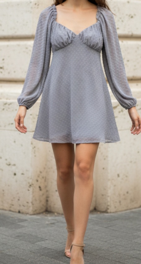 Krásne lahulinké šaty, l