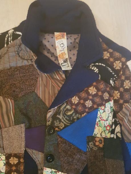 Desigual bunda, desigual,38