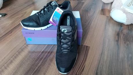 Predam cisto nove znackove topanky lotto-fitness,b, lotto,44