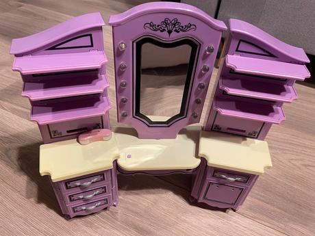 Barbie kaderníctvo, 