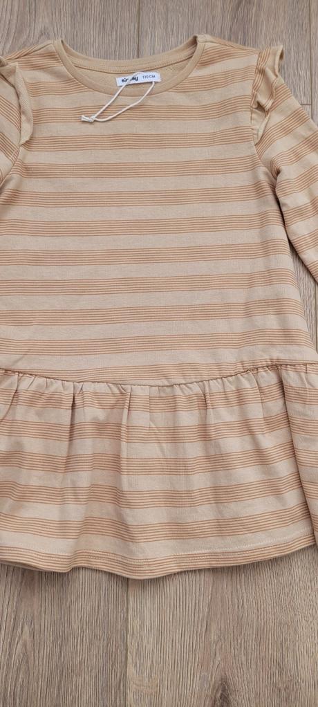 Šaty 110, sinsay,110