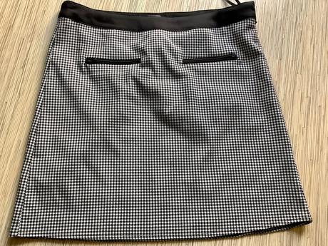 Krasna sukna/111, 42