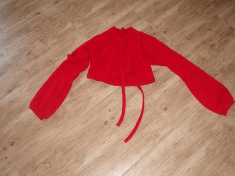 Červený svetrík, l