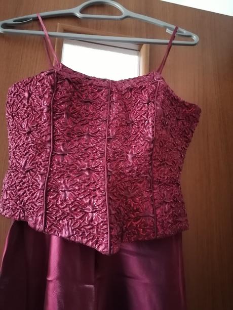 Dámske spoločenské šaty - s, s