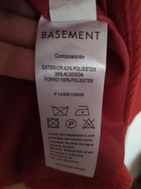 Prechodny lahky kabat basement, l