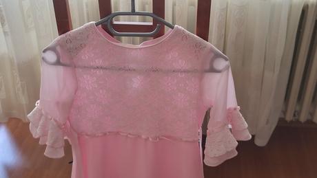 Spoločenské šaty, 128