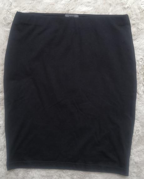 Kraťasy, tvojštvrťáky, sukne, 36