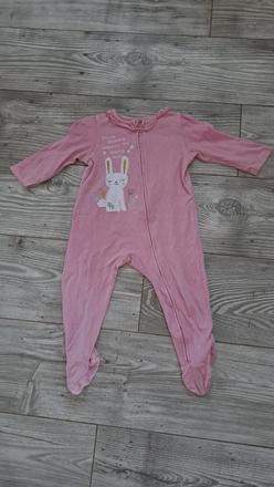 Overal na spanie, 80