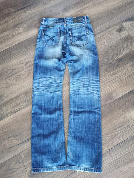 Pánske rifle, new yorker,28