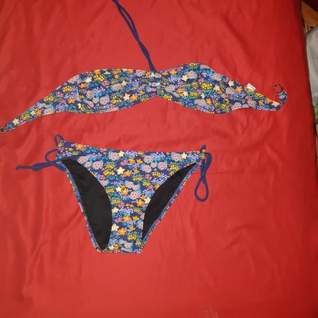 Damsky dvojdielne plavky, 46