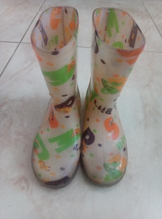 Gumáky, wojtylko,28