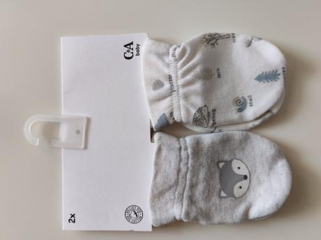 Novorodenecke rukavicky, c&a,<50