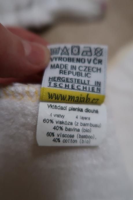 Kapsová plenka aio - kvetoucí třešně, majab