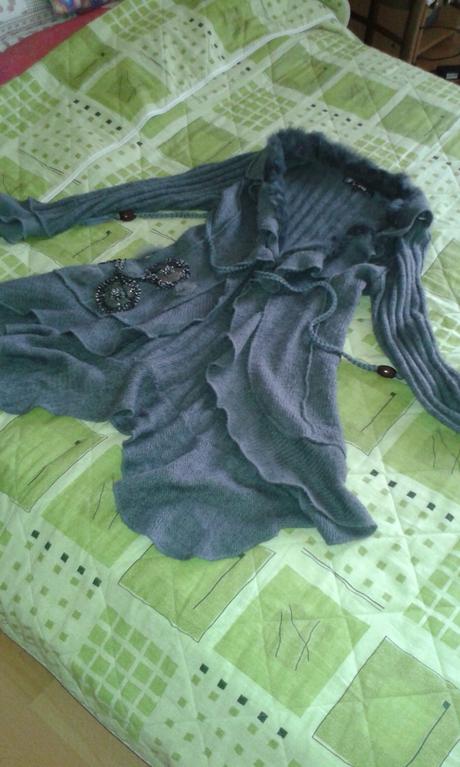 Sveter s kožušinou, m