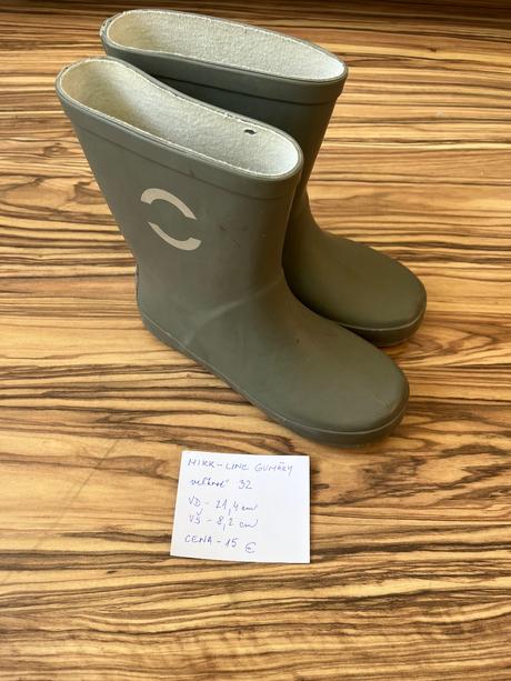 Gumaky mikk line, 32