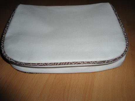 Biela kozmeticka taska / tasticka / kabelka, 