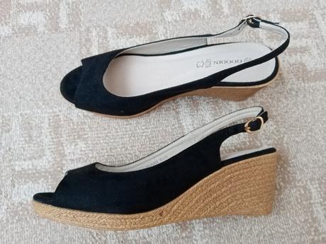 Kožené sandále, 38