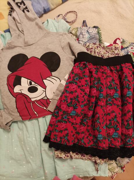 Balík dievča veľ.134 už aj s poštou 21 ks, 122–134