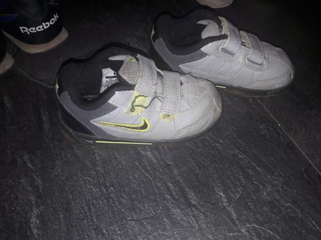 Nike tenisky, nike,22