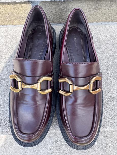 Burgundy loafery 40, stradivarius,40