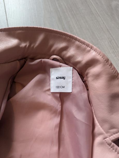 Dve koženkové bundy pre dievčatá 116 a 122, sinsay,116