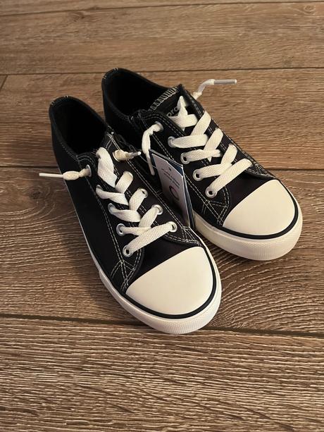 Nove tenisky 34, sprandi,34