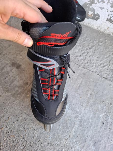 Kolieskove korcule 37-41, crivit,39