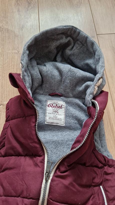 Zimná vesta zn. rebel veľ. 98., rebel,98