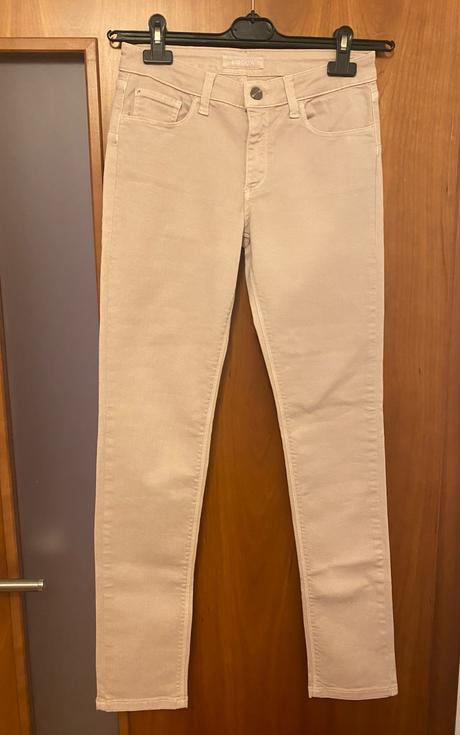 Nové béžové rifle, 38