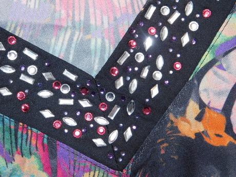 Kvalitna velmi pekna tunika, 