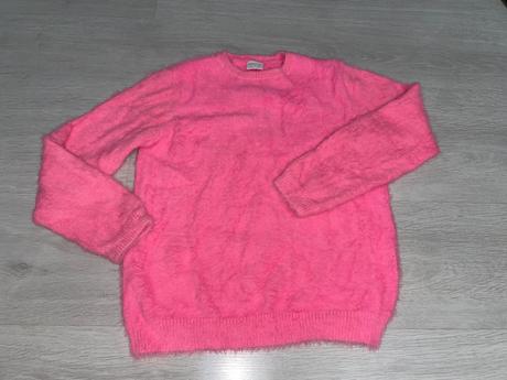Úžasný svetrik, f&f,140
