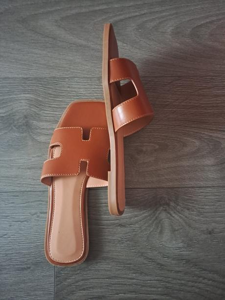 Camel hnedé šľapky, 40