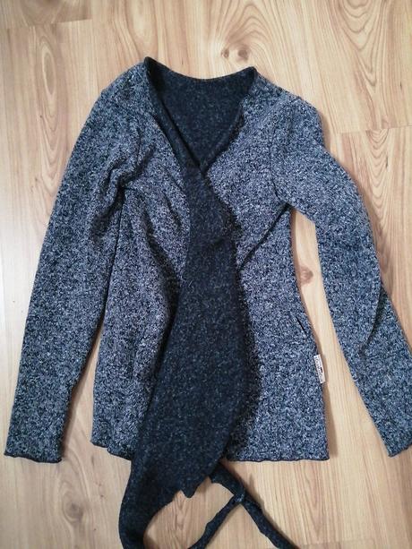 Nosiaci zavinovací sveter, xs